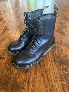 Doc Martens Blue Leather Lace-Up Boots with Yellow Stitching, size women’s 8